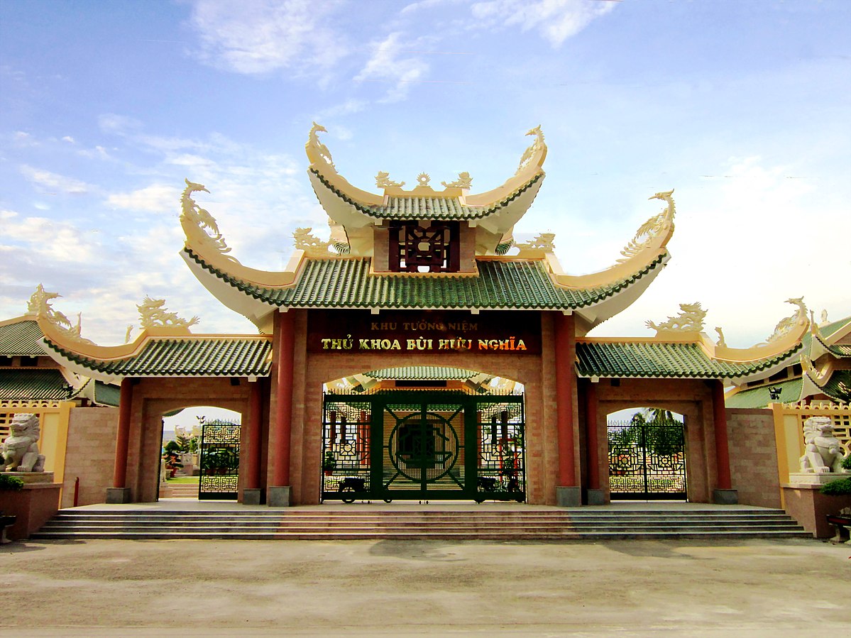 Về Cần Thơ nhớ ghé thăm khu Lăng mộ nhà thơ Bùi Hữu Nghĩa 2