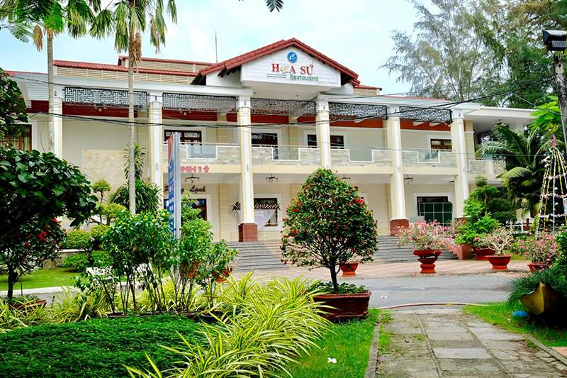 Đến Nhà hàng Hoa Sứ Cần Thơ để ăn ngon và nghe đờn ca tài tử 2