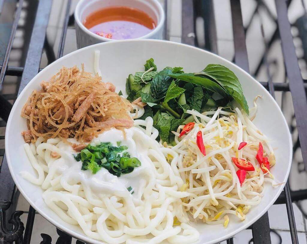 Tất tần tật những điều bạn chưa biết về Bánh tầm bì Cần Thơ 2