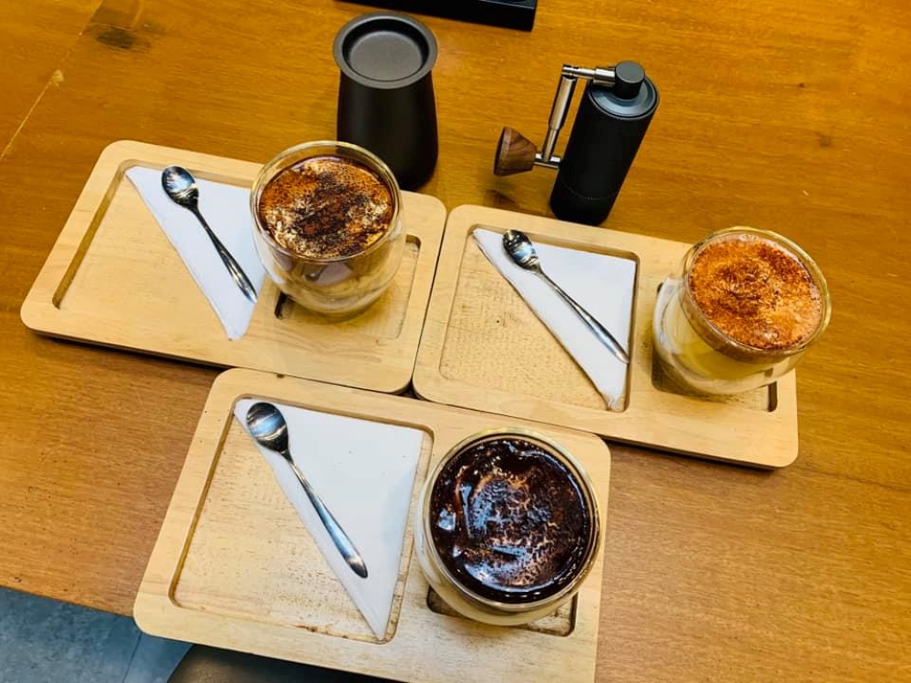 Đến Daklac Coffee để thưởng thức hương vị cà phê rang mộc chuẩn Ban Mê 5