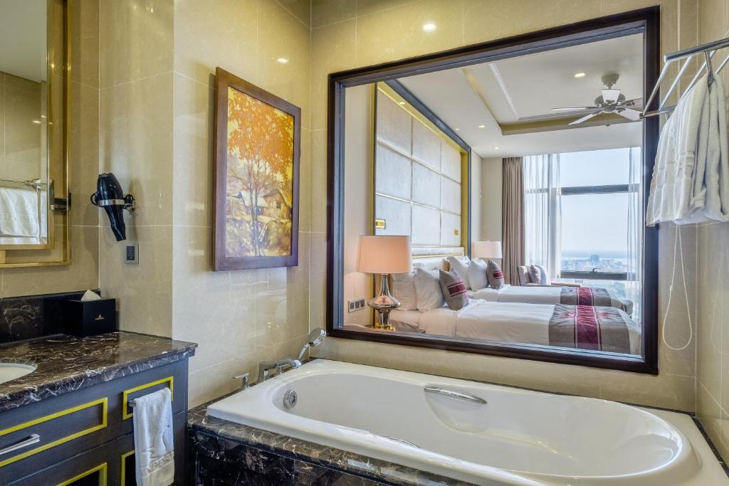 Review chất lượng Vinpearl Cần Thơ và cách đặt phòng giá rẻ 2