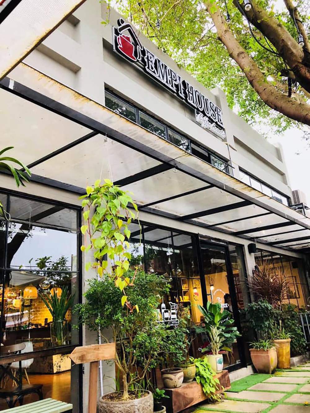 Điểm danh Top quán cafe view đẹp Cần Thơ siêu xịn 5