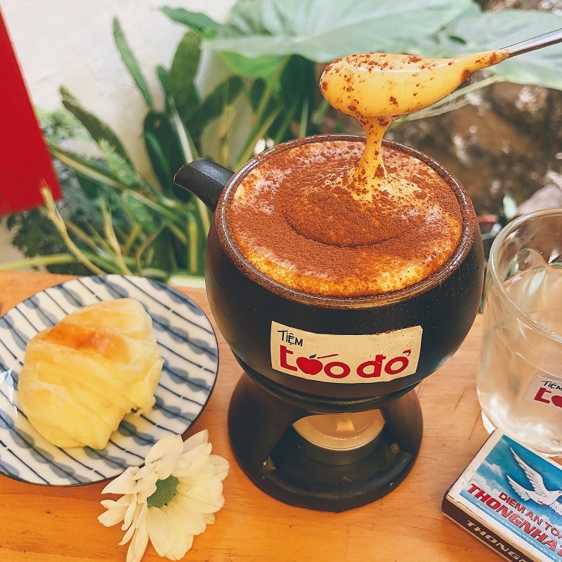 Dừng chân bên Tiệm Táo Đỏ Đà Lạt yên bình để thưởng thức món café trứng ngon tuyệt 10