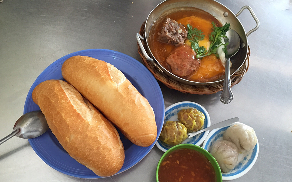Top quán bánh mì chảo ngon nhất Cần Thơ điểm mặt 9 địa chỉ 4