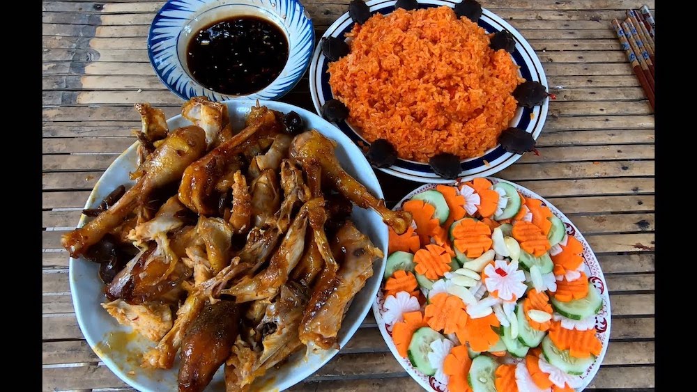 Ăn ngay gà nướng sầu riêng thơm phức khi đến du lịch Bình Dương 6