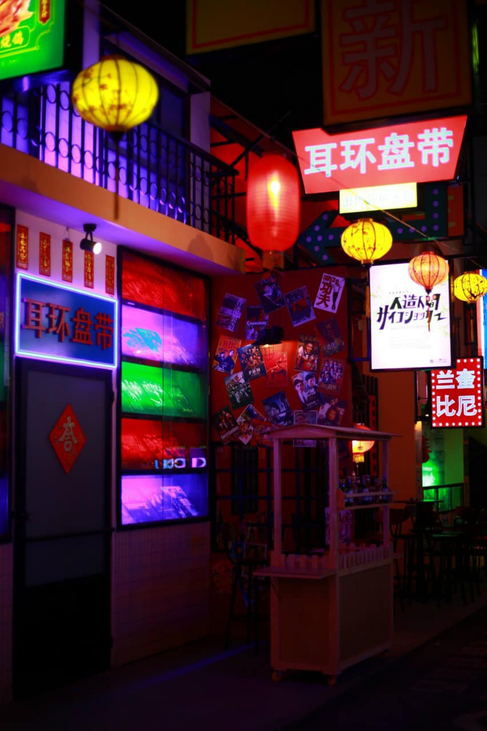 Quán Lan Kwai Fong CT ( Lan Quế Phường) và không gian Hồng Kông rực rỡ 4