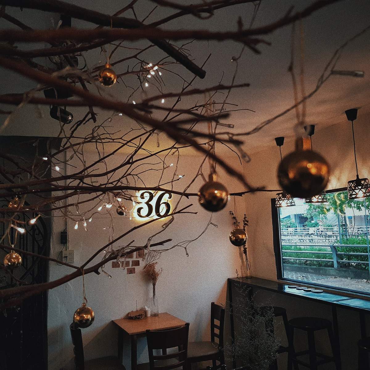 36 Coffee Studio và không gian tinh tế của sắc màu tương phản 2