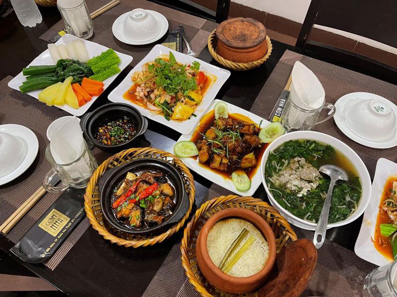 Mách bạn 10+ quán hải sản Buôn Ma Thuột tươi ngon 11