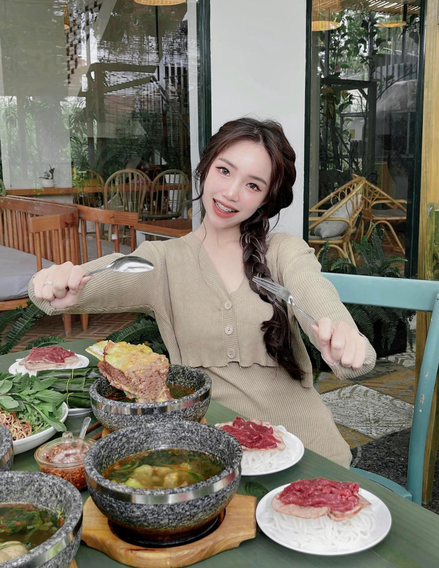 Đến Hoa Dó Restaurant and Coffee thưởng thức bún bò thố đá hấp dẫn 8