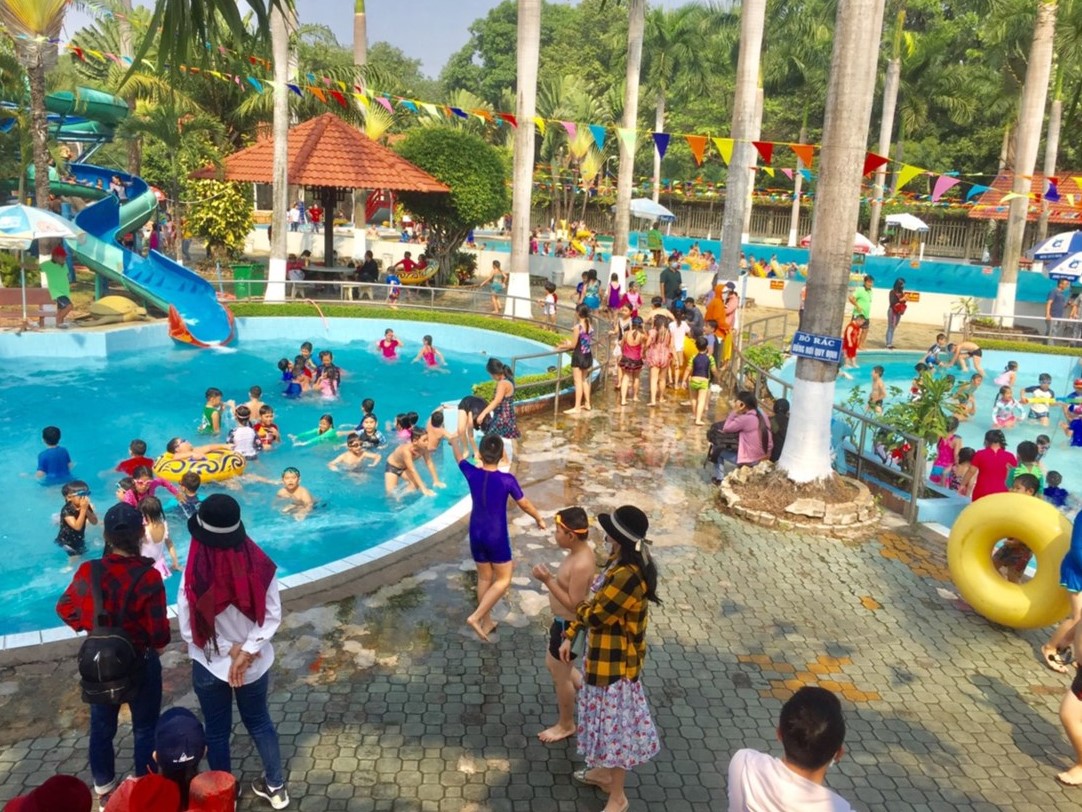 Dừng chân tại Công viên nước Thanh Lễ độc đáo ở Bình Dương 3