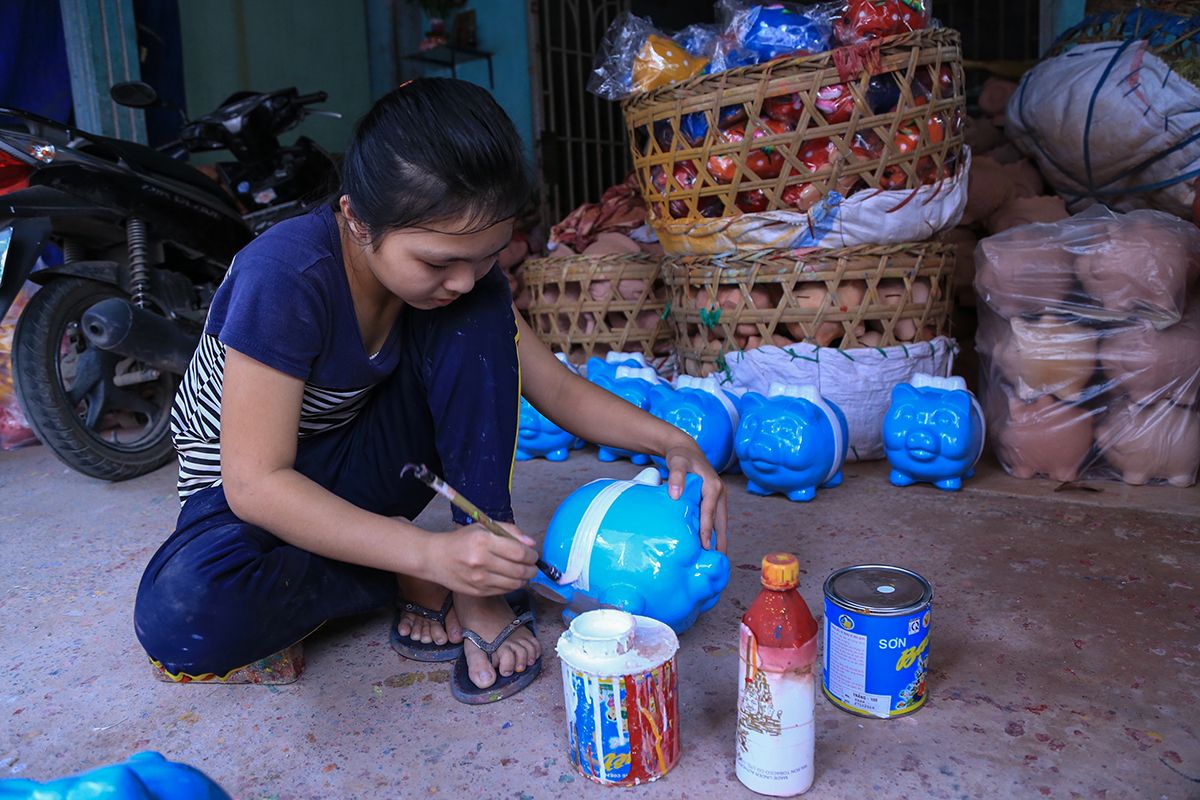 Đặc sắc Làng nghề làm heo đất Lái Thiêu nổi tiếng tại Bình Dương 6