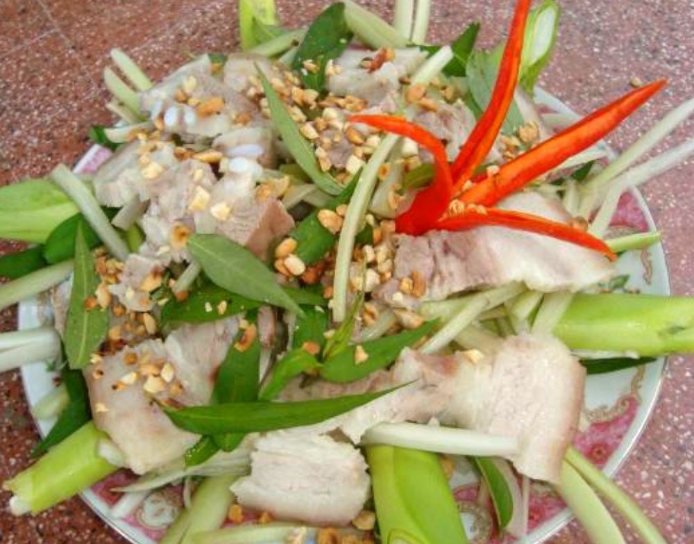 Gỏi ngó lục bình, món ăn dân dã ngon khó cưỡng 4