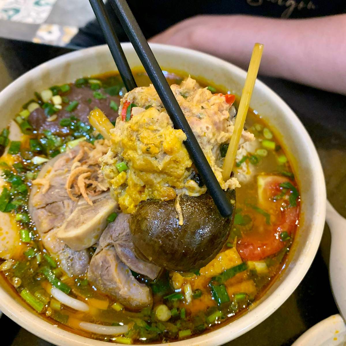 Thưởng thức Bún riêu Bành Dã với hương vị đậm đà khó quên 4