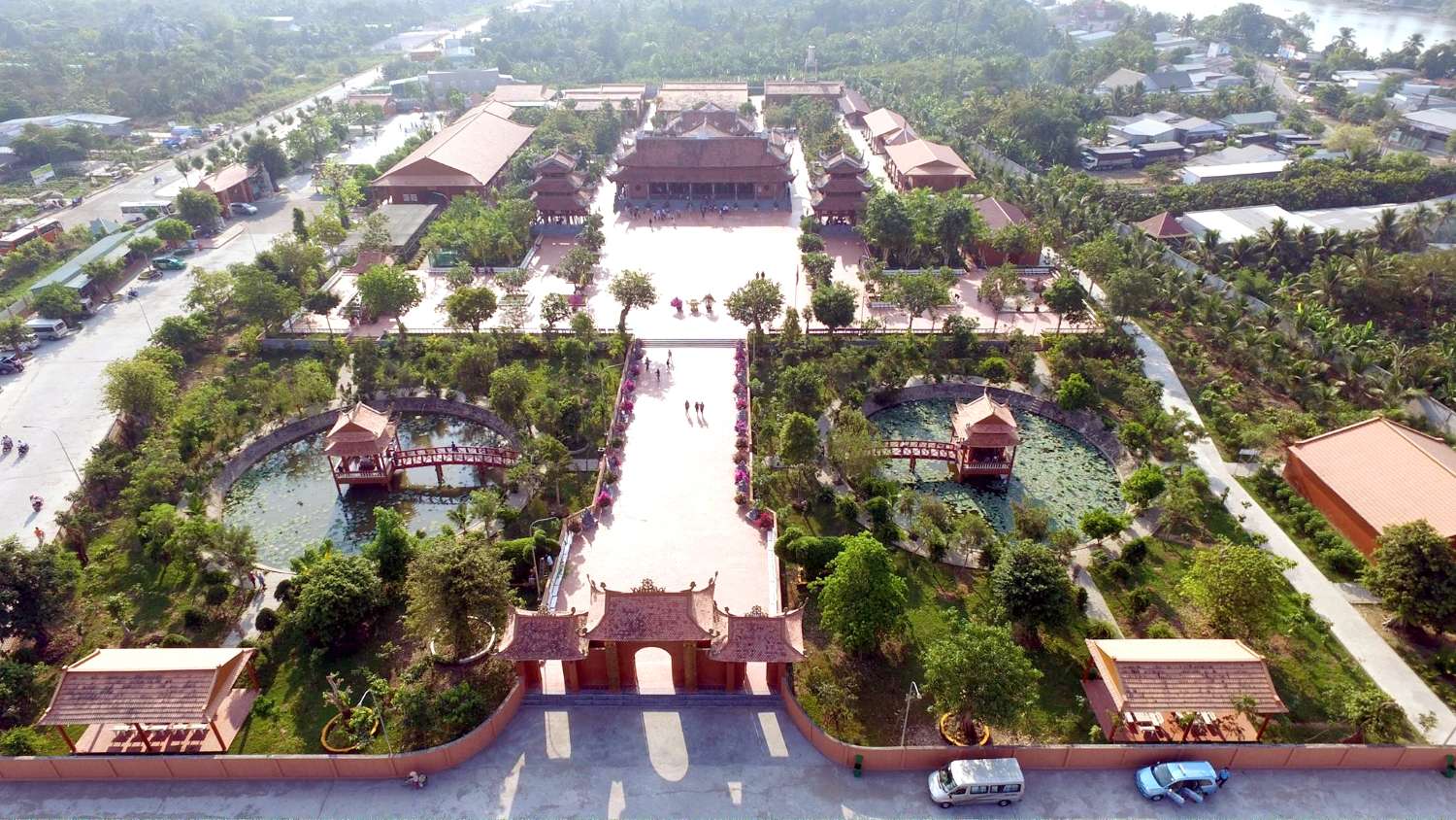 Bỏ túi ngay kinh nghiệm tham quan thiền viện Trúc Lâm Phương Nam 2