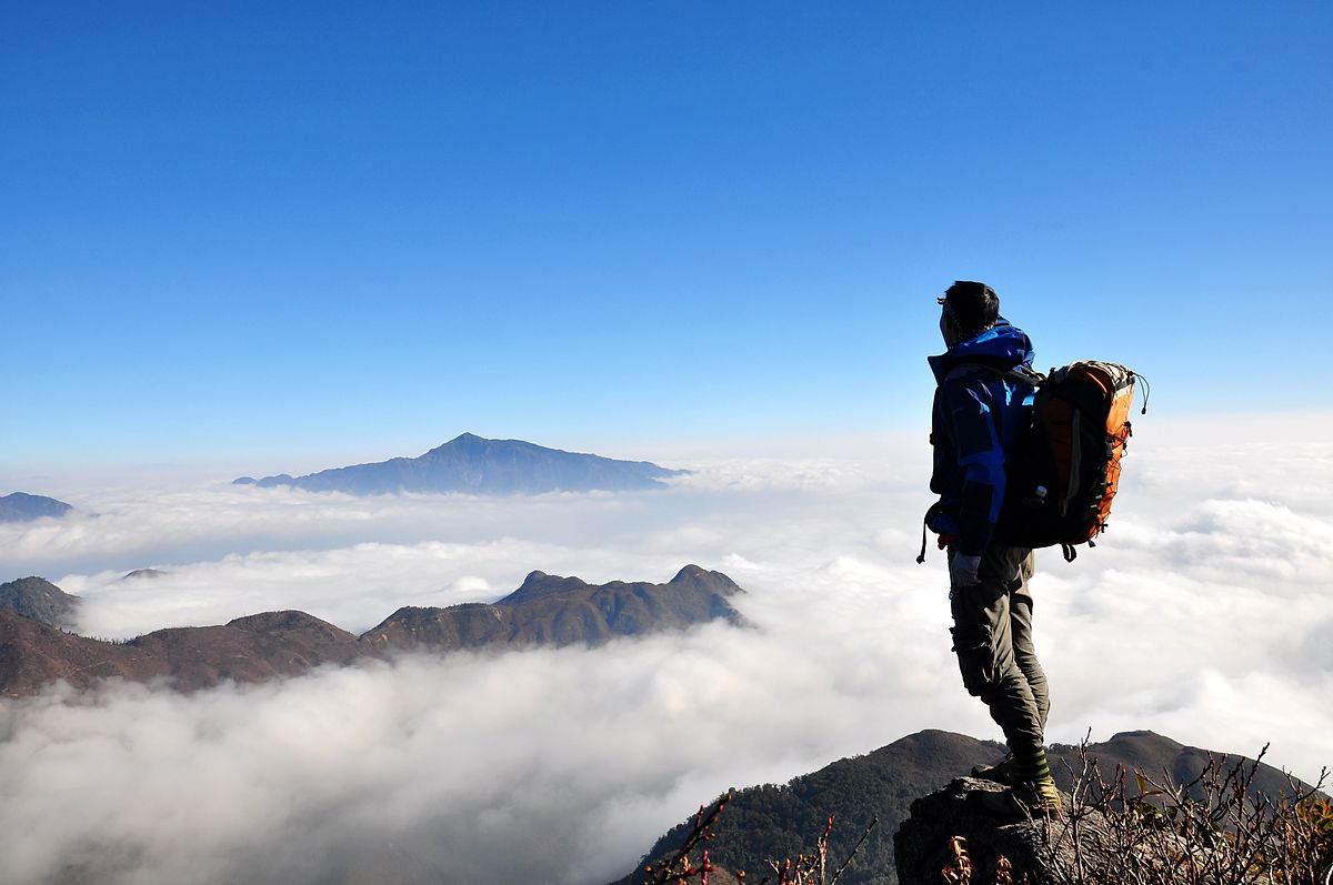 Trekking núi Bà Rá, thử một lần khám phá đại ngàn bao la 3