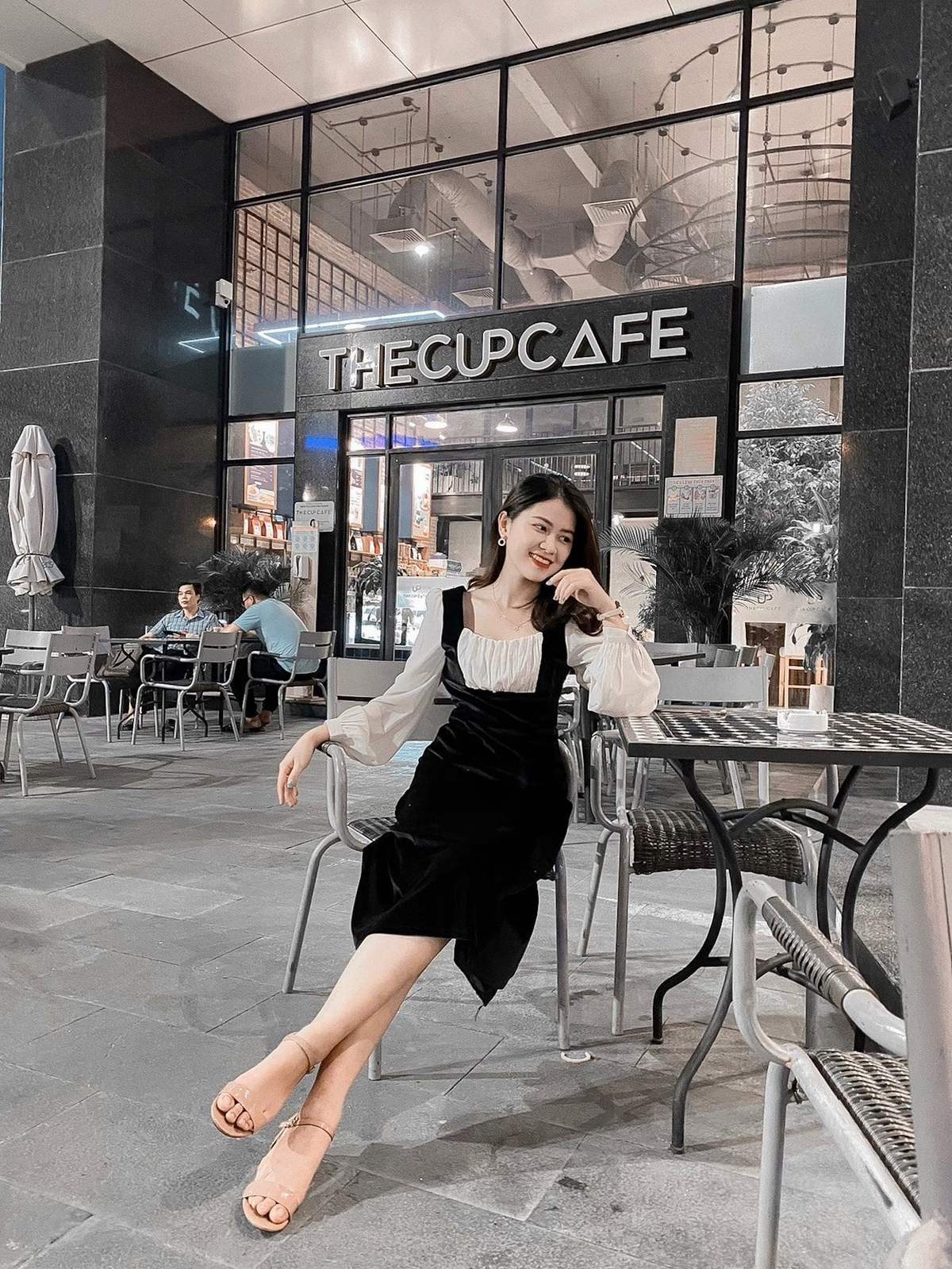 Ghé ngay The Cup Cafe thưởng thức menu thượng hạng cả ngày 4