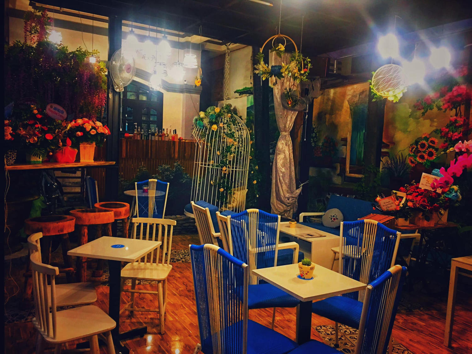 Check-in Top quán cafe không gian đẹp Cần Thơ vô cùng sang chảnh 7