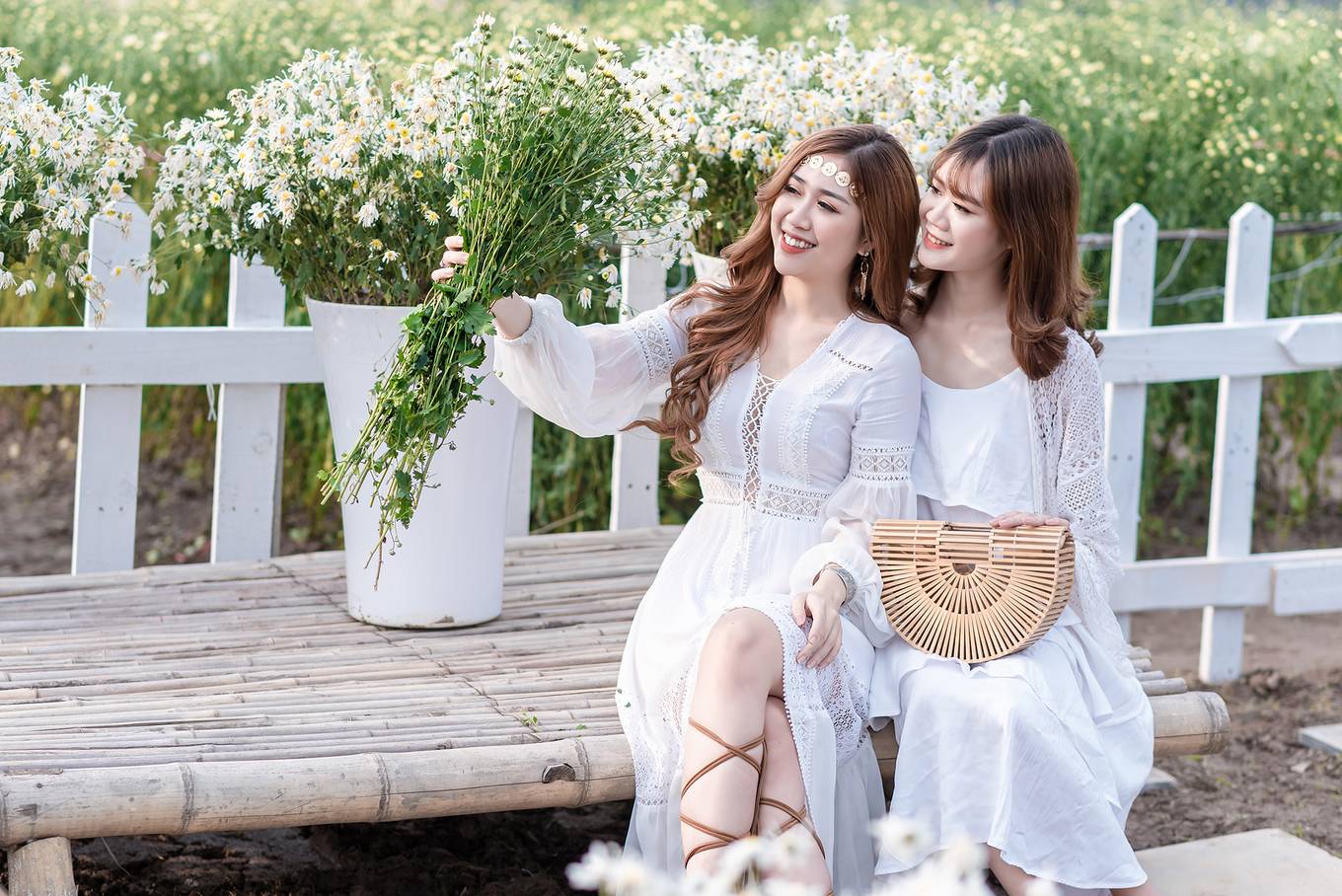 Muốn khám phá Hà Nội thì nhất định phải ghé đến thảo nguyên hoa Long Biên 5