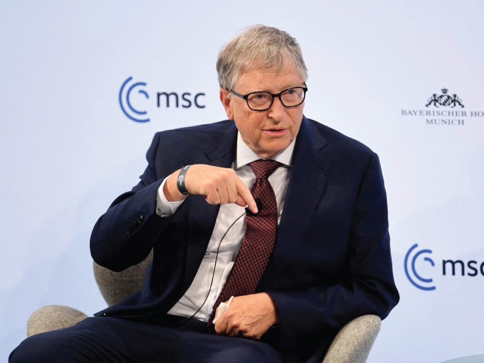 Bill Gates (Doanh nhân, người sáng lập Microsoft)