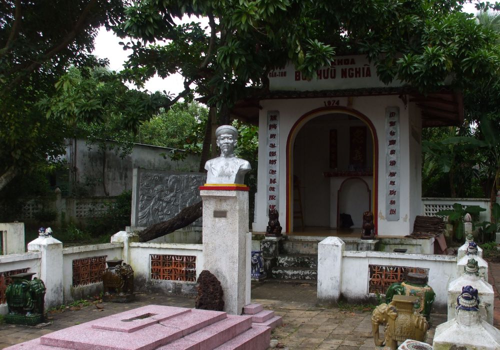 Về Cần Thơ nhớ ghé thăm khu Lăng mộ nhà thơ Bùi Hữu Nghĩa 6