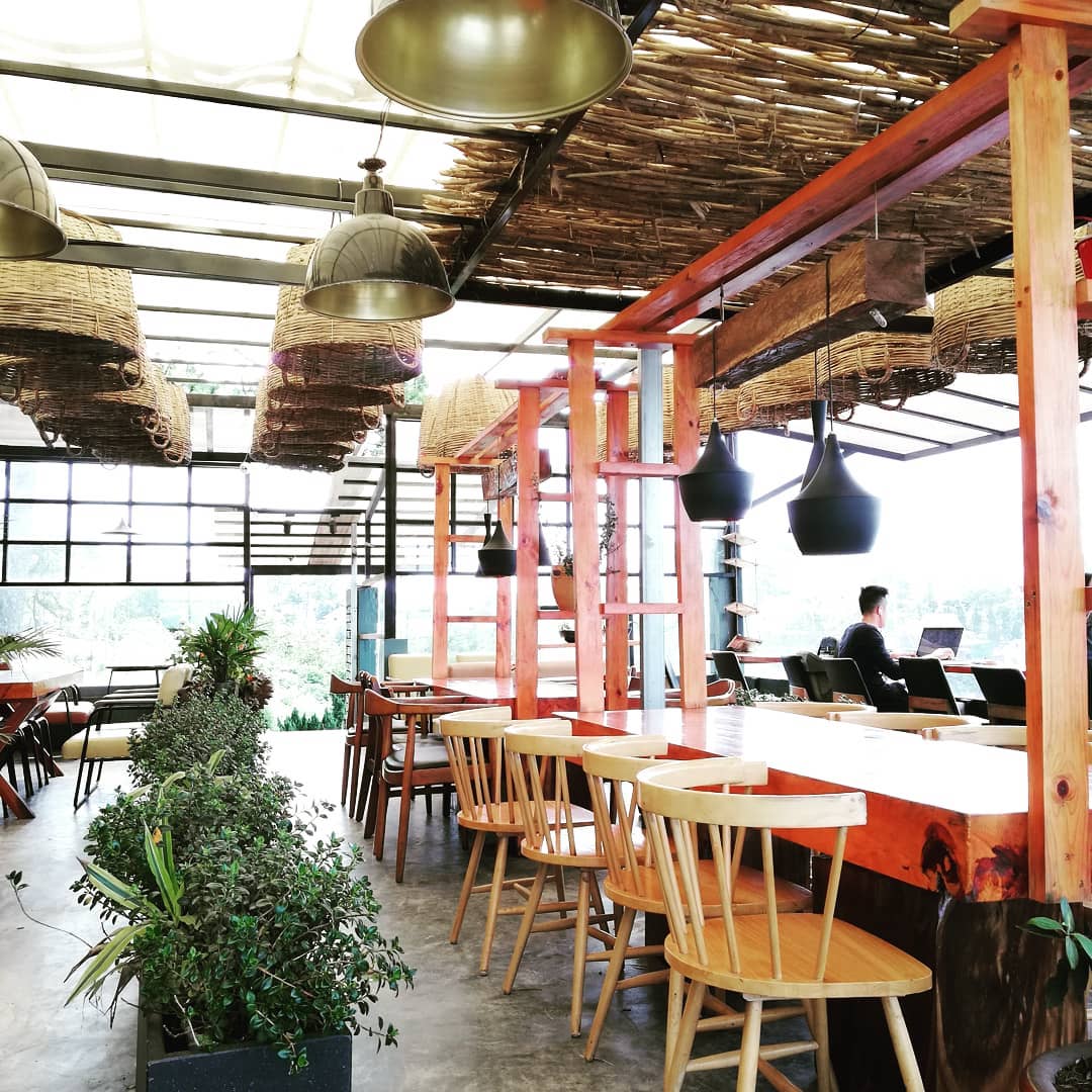 Up Coffee Đà Lạt – Phong cách vintage hút hồn giới trẻ Đà Lạt 6
