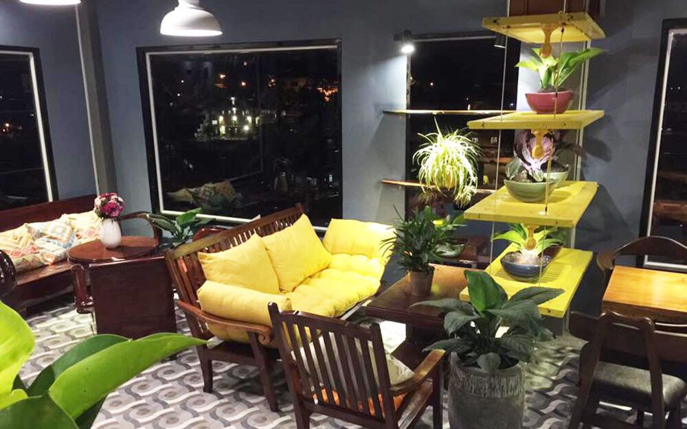 Up Coffee Đà Lạt – Phong cách vintage hút hồn giới trẻ Đà Lạt 7