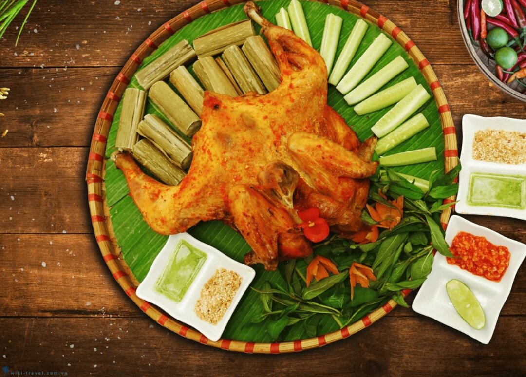 Thưởng thức Gà nướng Bản Đôn DakLak bên bếp lửa 8