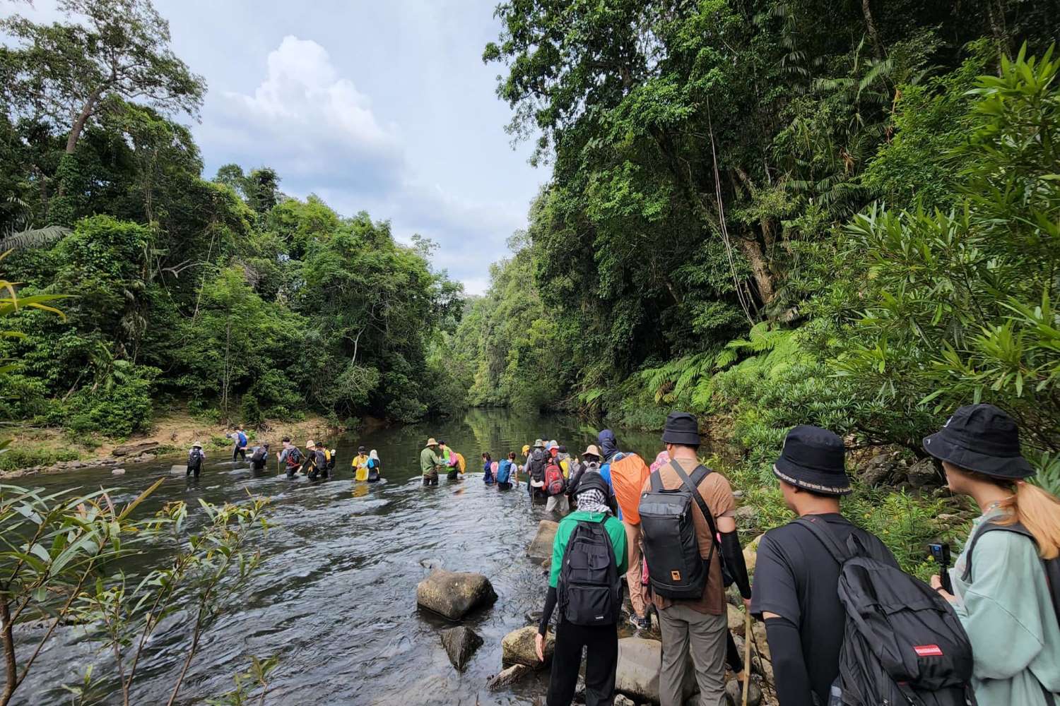 Review Trekking thác K50 chi tiết đến từ cô nàng Gen Z Mỹ Linh 7