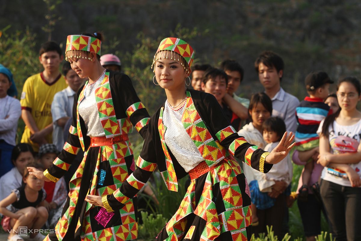 Làng dân tộc Lô Lô, Sảng Pả A - Nơi lưu giữ nét đẹp văn hóa 6