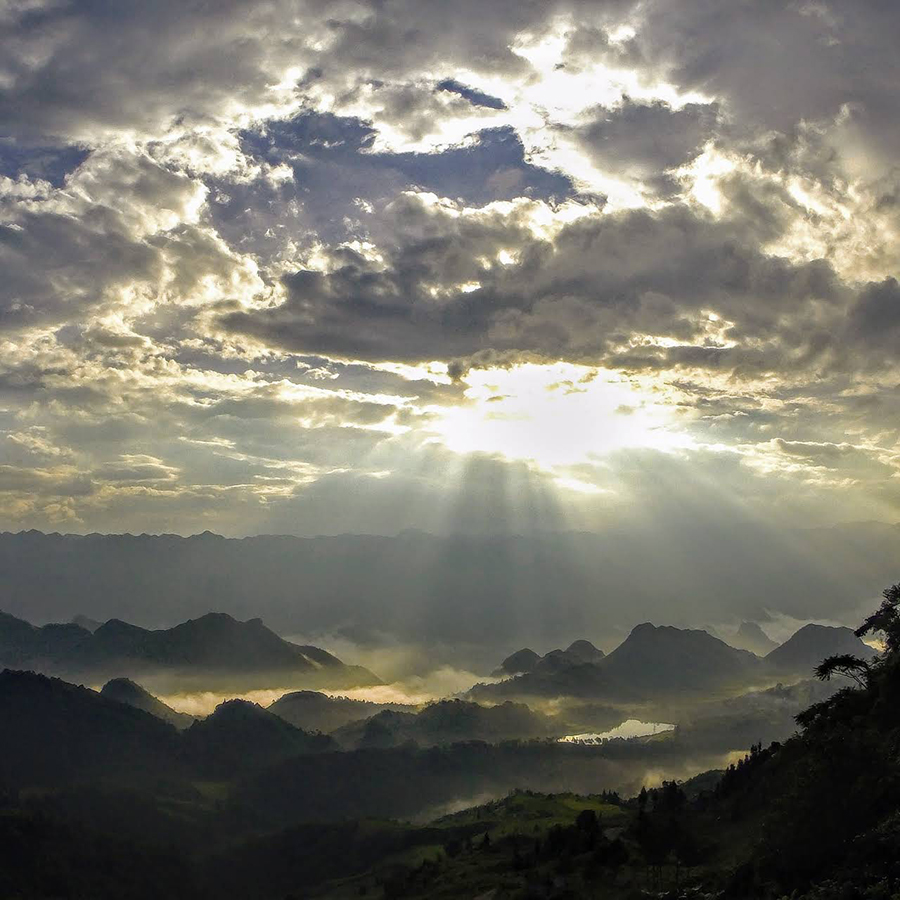 Lưu ngay 4 điểm ngắm cảnh Hà Giang từ trên cao với view chất lừ 4