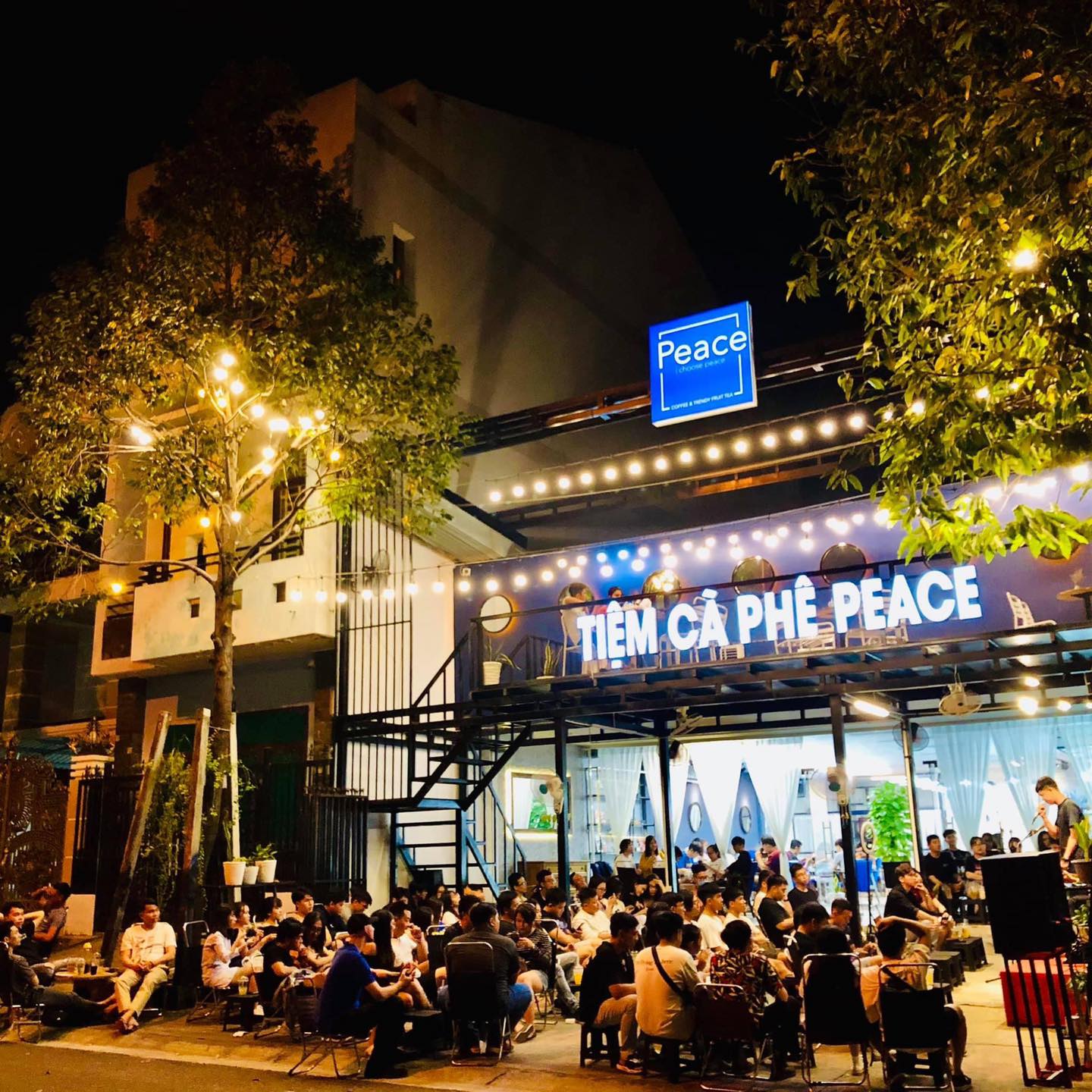 Peace Coffee Trendy Fruit quán cà phê làm điên đảo giới trẻ Bình Dương 3