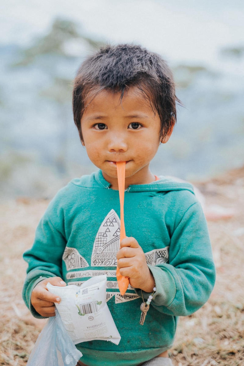 Những em bé Hà Giang đáng yêu trên vùng cao nguyên đá 3