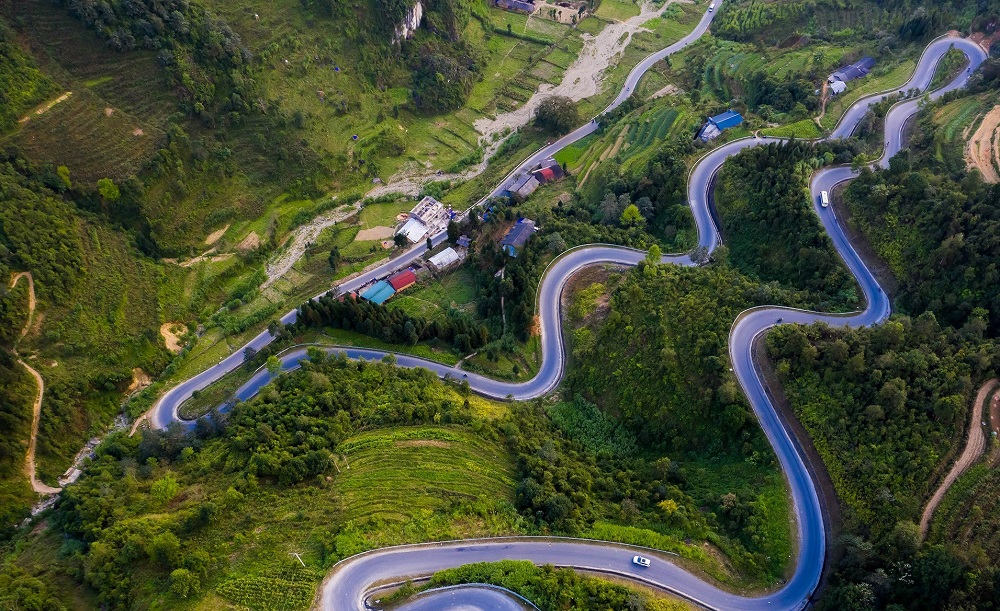 Theo chân Chiasene.com review những cung đèo Hà Giang đáng chinh phục nhất 3