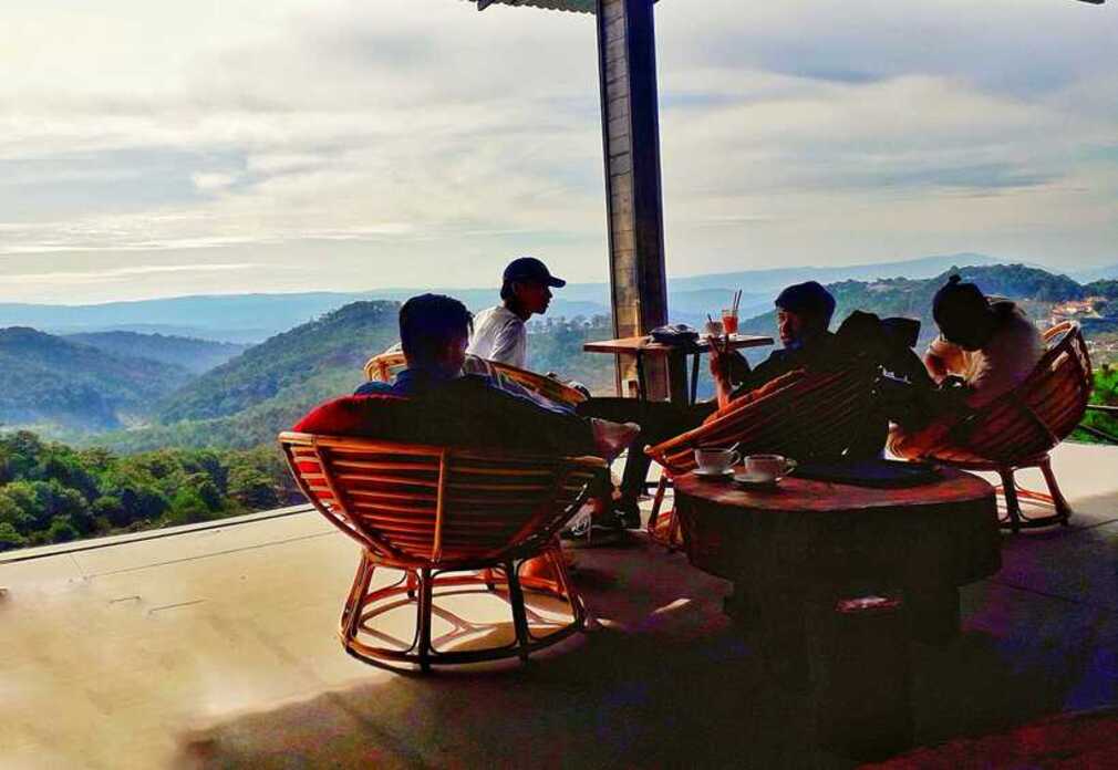 The Leaf Coffee – Thưởng thức tách cà phê lãng mạn với view cực ảo tại Đà Lạt 6