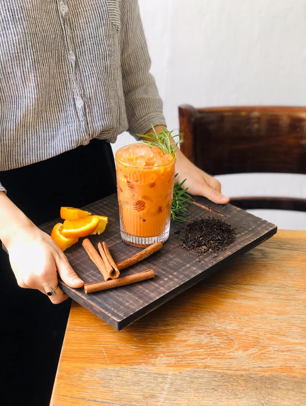 Có một MAYZE Coffee cổ điển và đầy ấm áp 11