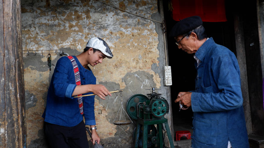 Khám phá Làng nghề chạm bạc Hà Giang dần trôi vào quên lãng 11