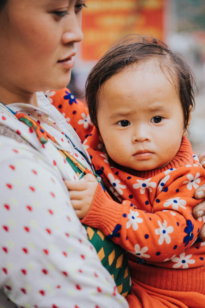 Những em bé Hà Giang đáng yêu trên vùng cao nguyên đá 9