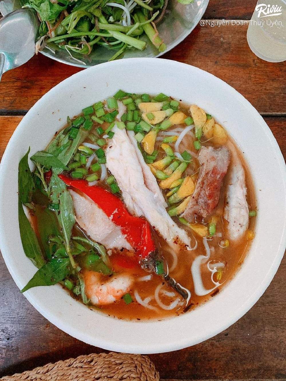 Cùng review Cần Thơ cực chi tiết với cô nàng Thùy Uyên bạn nhé! 4
