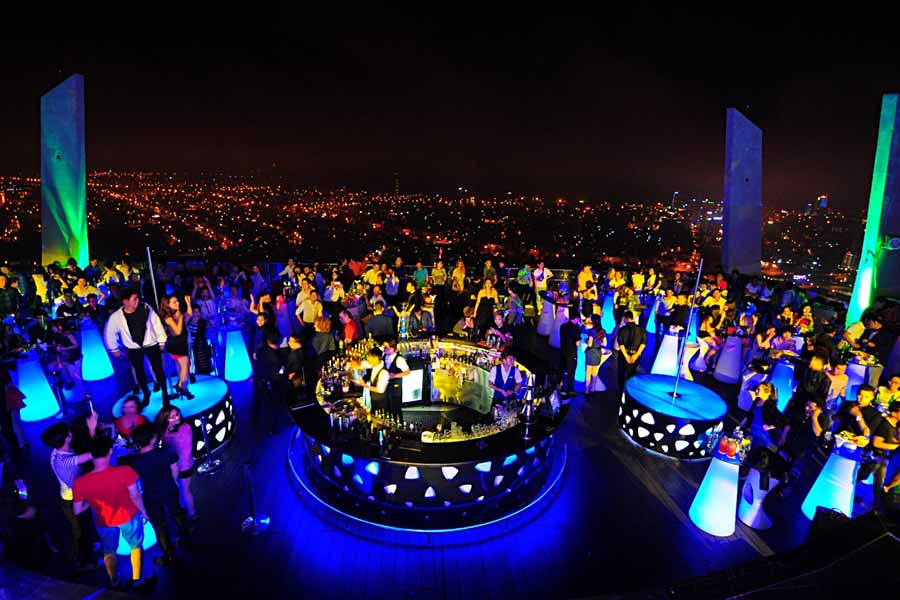 Quẩy hết mình tại Sky Bar 36 – Tọa độ giải trí cao nhất Việt Nam 4