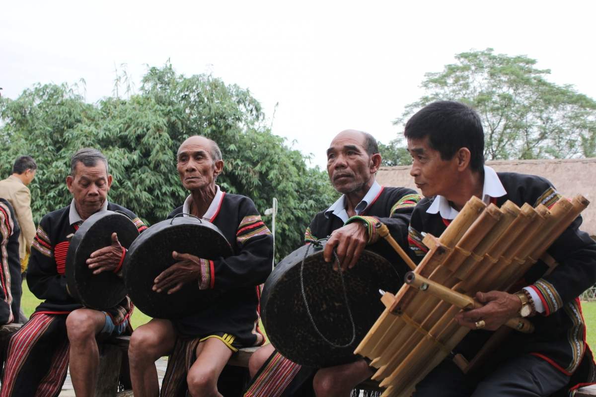 Lễ hội cồng chiêng Tây Nguyên - Giá trị văn hóa ngàn đời 4