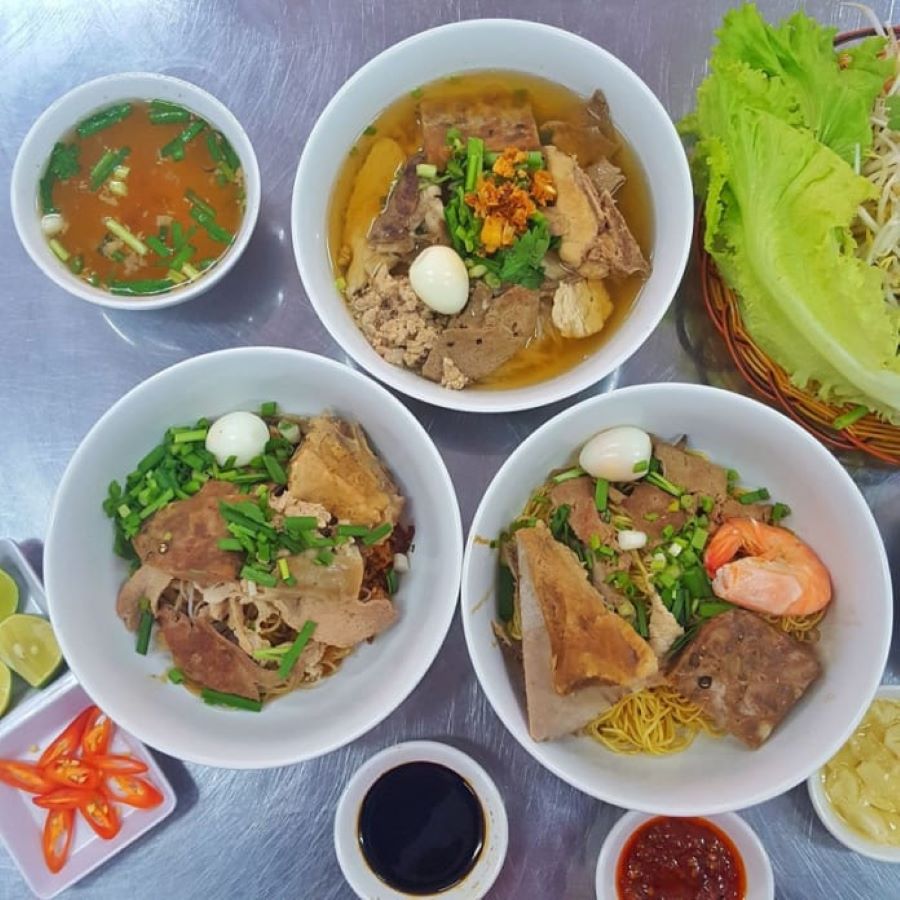 Hủ Tiếu Pate độc lạ, ngon ngất ngây tại xứ sở dừa 4