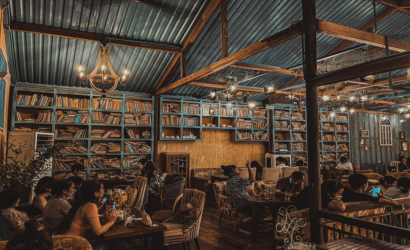 The Wood Coffee, một chút không gian hoài cổ trong lòng thành phố hiện đại 4