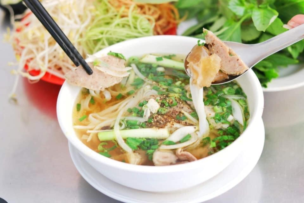 Cùng Chiasene.com khám phá Phở Tài Cần Thơ ngon nức tiếng gần xa 6