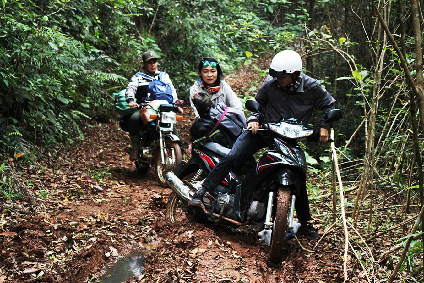 Hành trình offroad, trekking đến Thác K50 vượt qua núi rừng đại ngàn 5