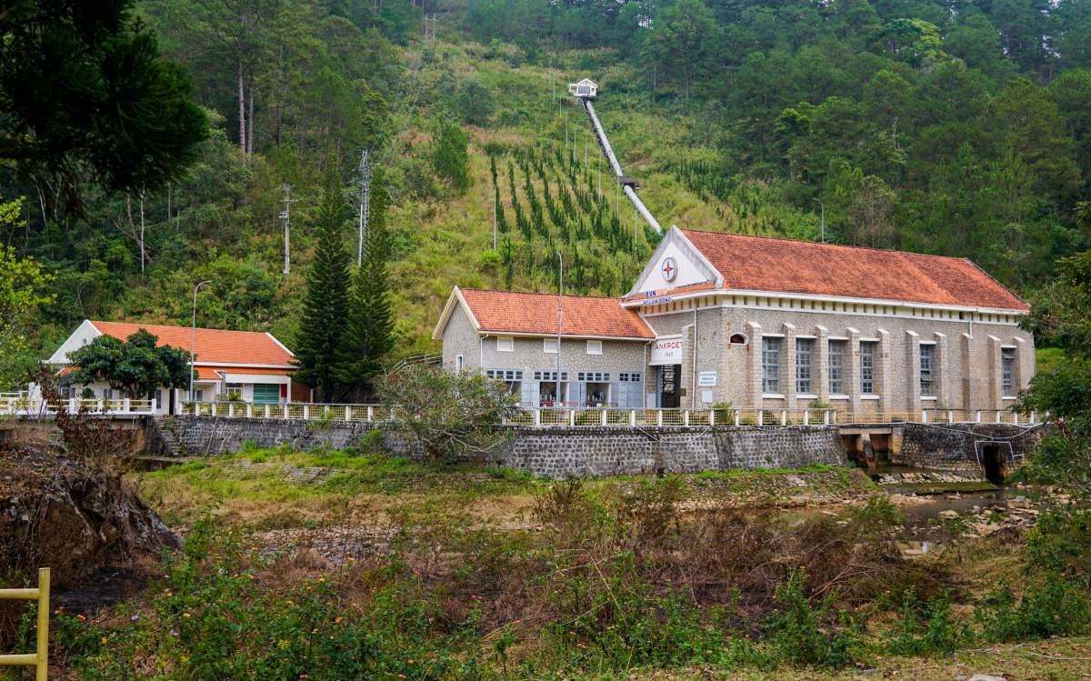 Về thăm hồ Suối Vàng Đà Lạt với khung cảnh nên thơ trong chiều mây lãng đãng 3