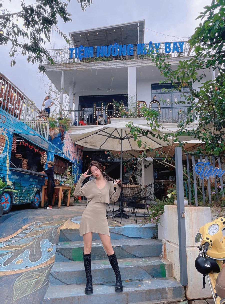 Đến Hoa Dó Restaurant and Coffee thưởng thức bún bò thố đá hấp dẫn 10