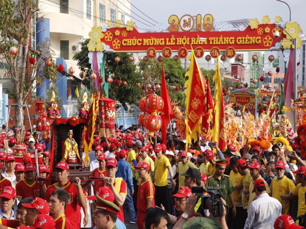 Bỏ túi kinh nghiệm đi lễ chùa Bà Thiên Hậu Bình Dương từ A đến Z 7