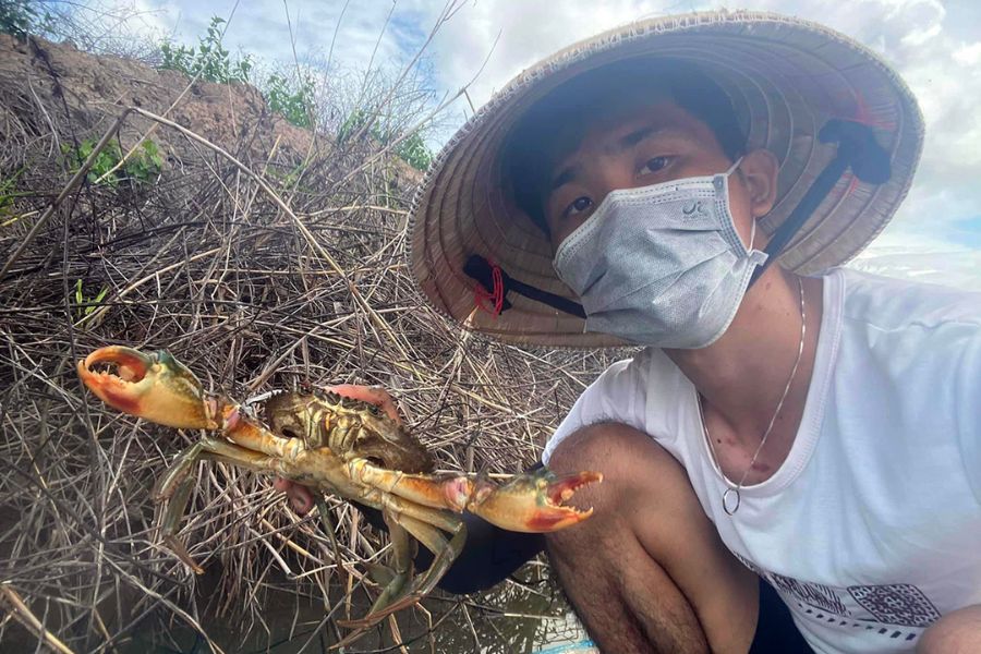 Trải nghiệm đi bắt cua Cà Mau đổi gió siêu thú vị 2