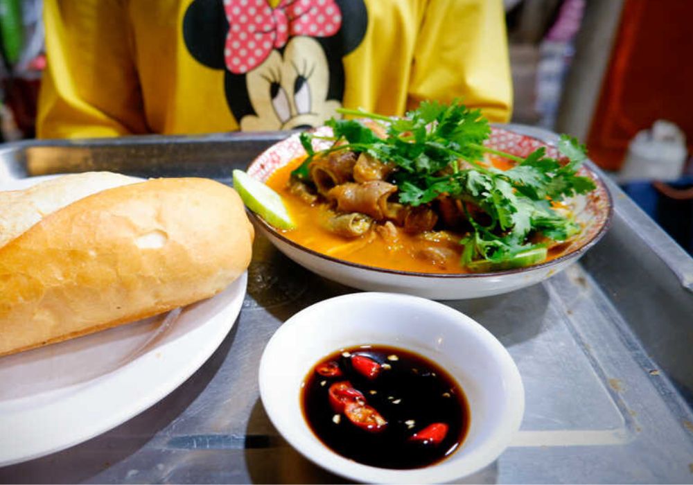 Nhớ mãi quán Ốc Chiều thơm ngon giữa lòng thành phố 6