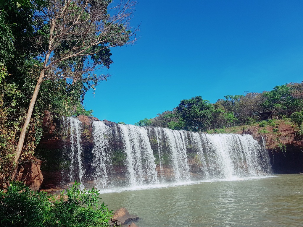 Trekking Bù Gia Mập trải nghiệm thú vị giữa phong cảnh hùng vĩ của thiên nhiên 5